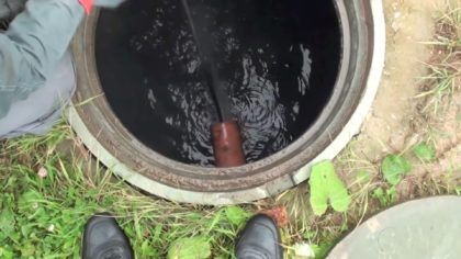 Промывка канализационной трубы